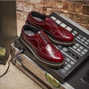 Dr Martens Vegan 3989